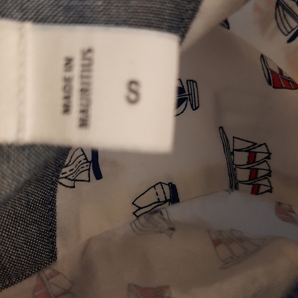 NAUTICA CLASSIC FIT.CASUAL MEN'S SHORT SLEEVE SHIRT.SZ::S.NEW CONDITION. NEVER W - Picture 9 of 9